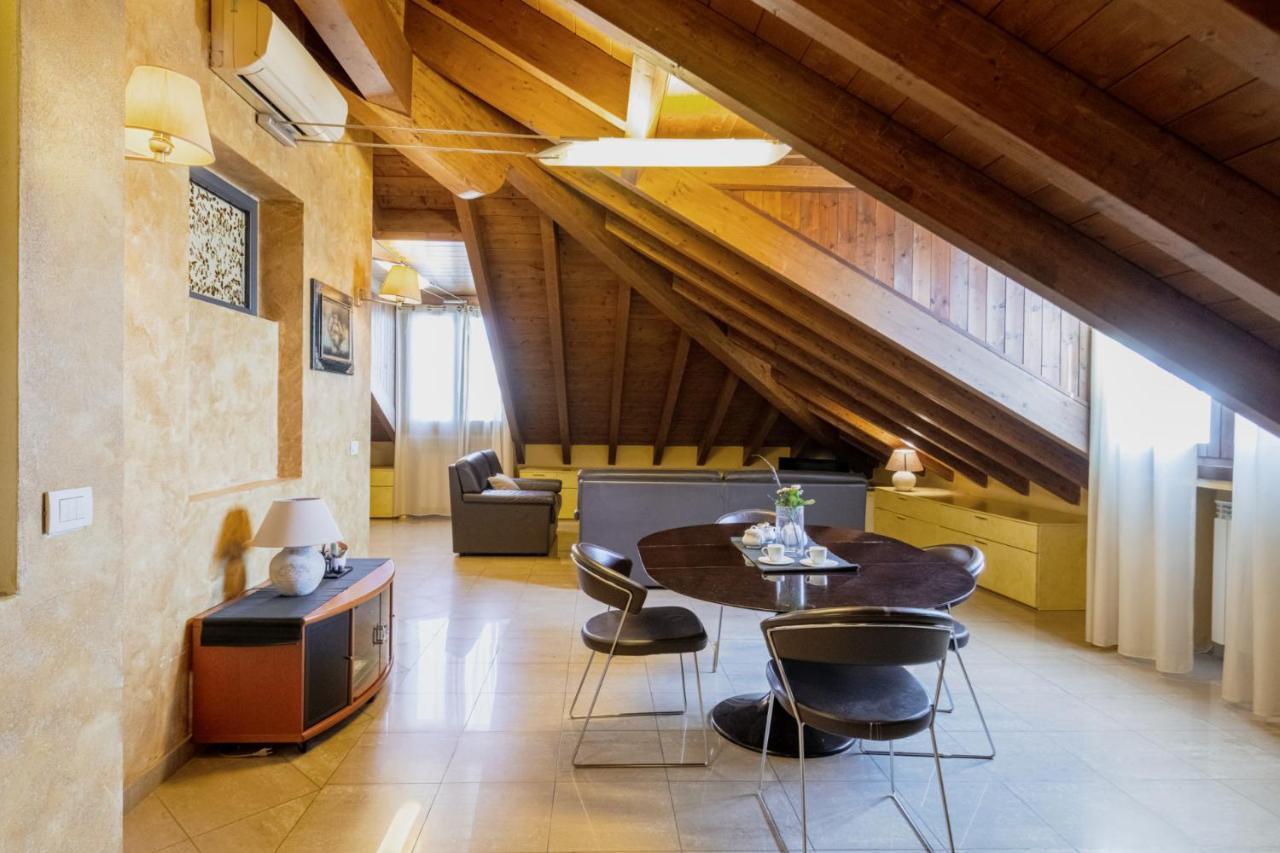 Appartement Easylife - Esclusivo Attico In S Babila à Milan Extérieur photo